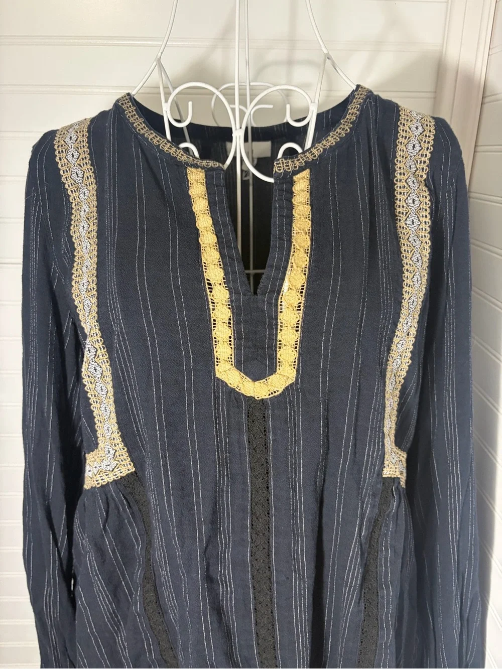J.Jill Navy Embroidered V-Neck Peasant Top - Picture 7 of 9